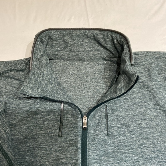 Lululemon Sweat Session 1/2 Zip - Picture 9 of 9